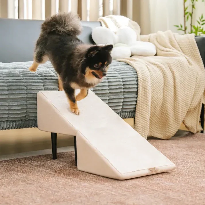 2-in-1 Convertible Dog Ramp and Step Stool - Image 2