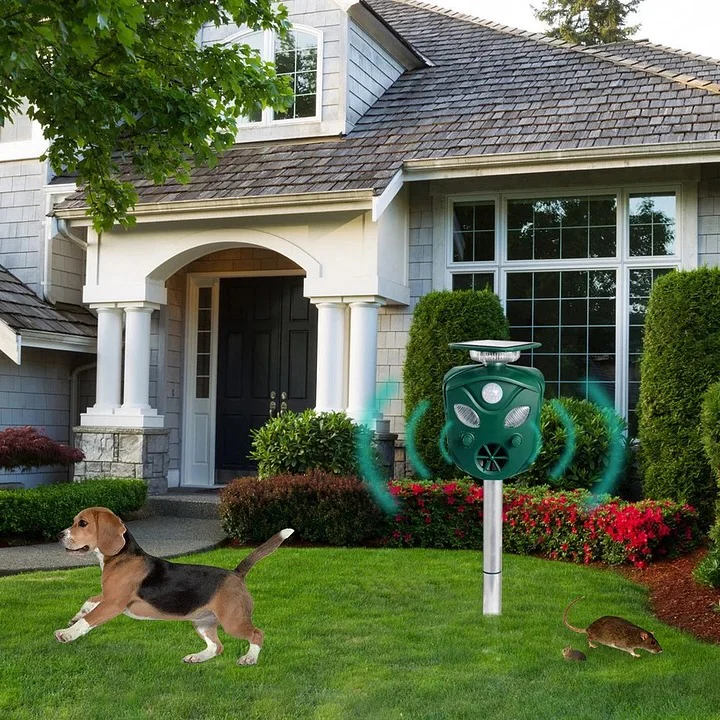 360° Solar Ultrasonic Animal Repeller - Image 7