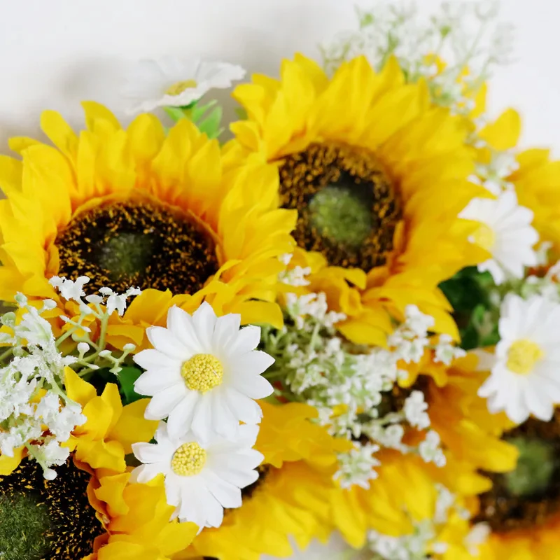Sunflower and Daisy Wreath - Image 2