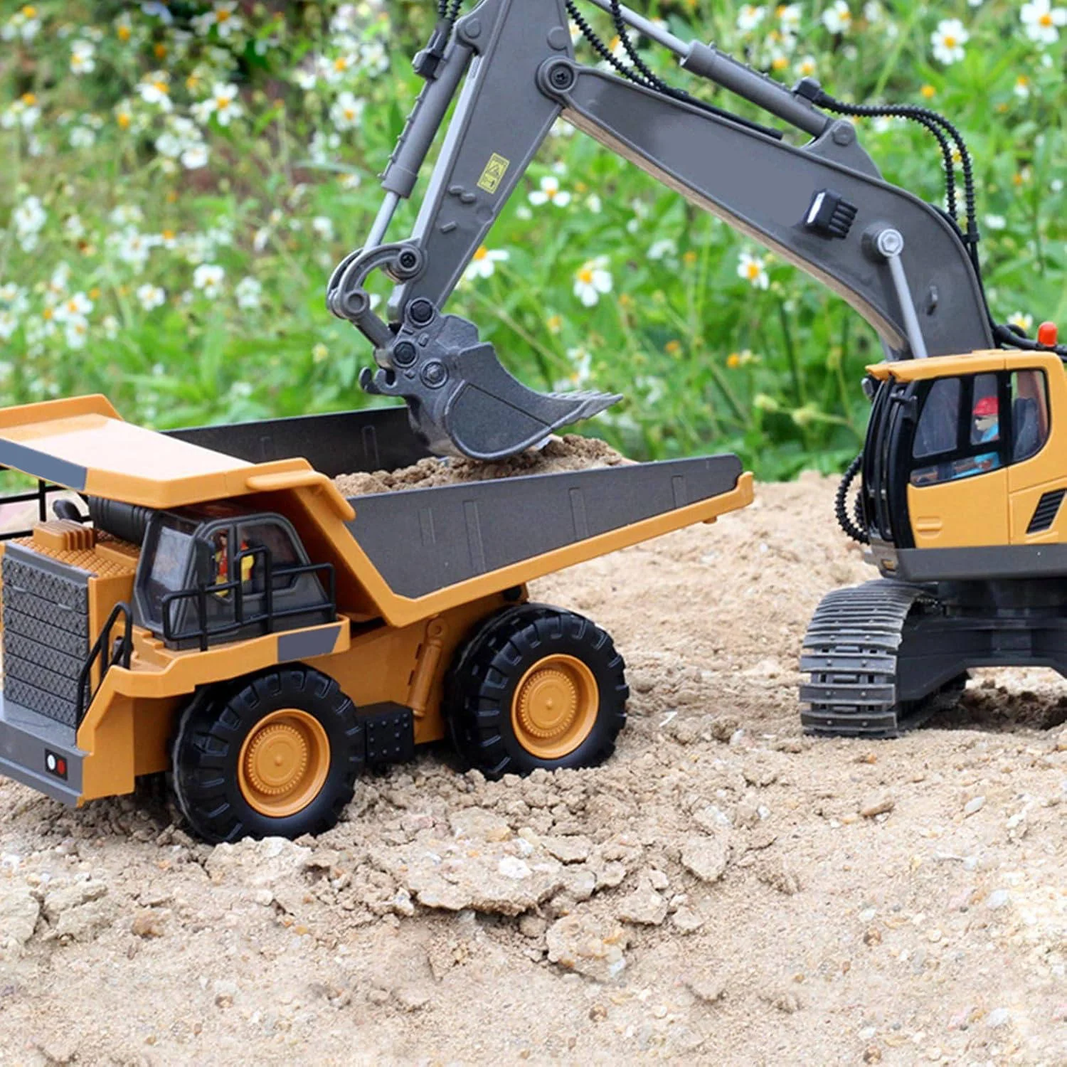 4WD Remote Control Excavator Bulldozer Dump - Image 5