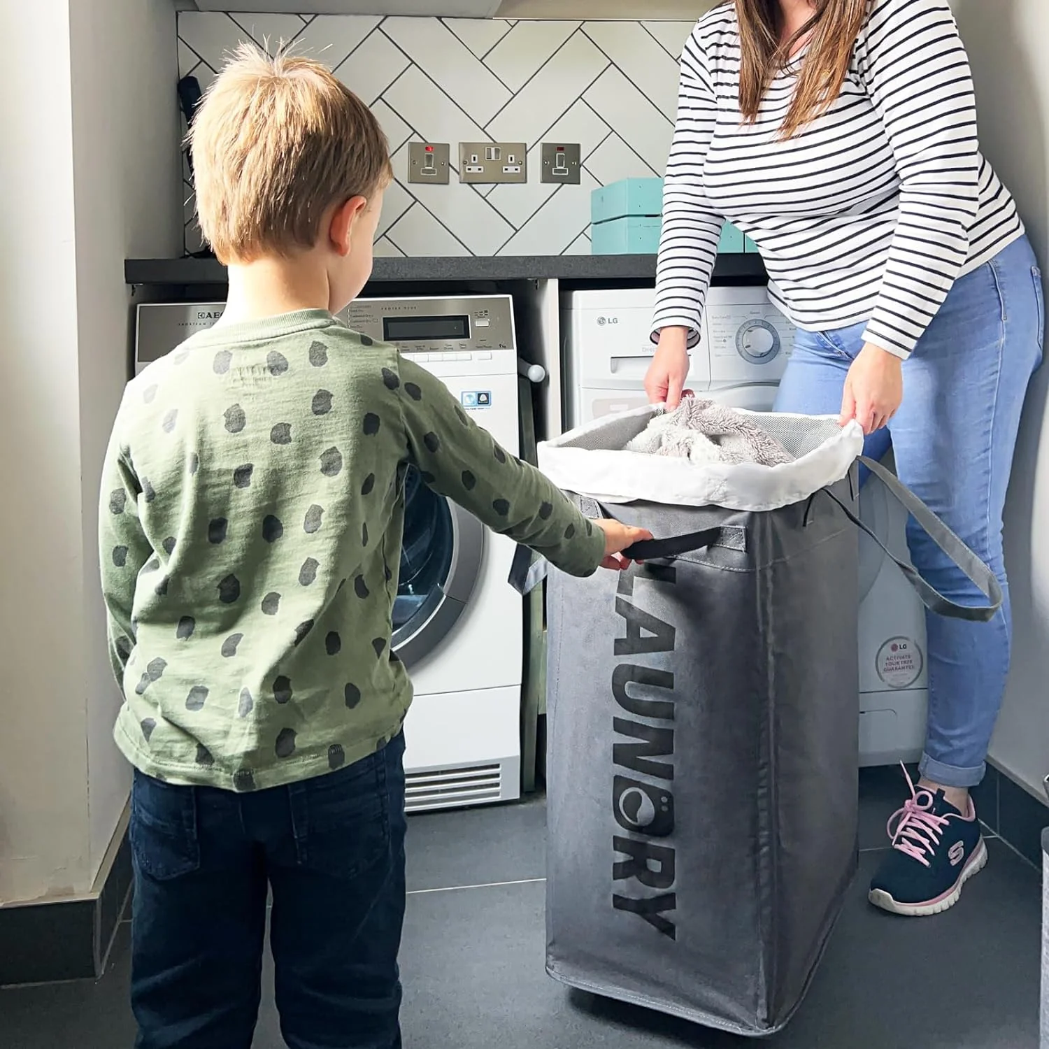 75L Collapsible Large Laundry Basket with Wheels - Image 7