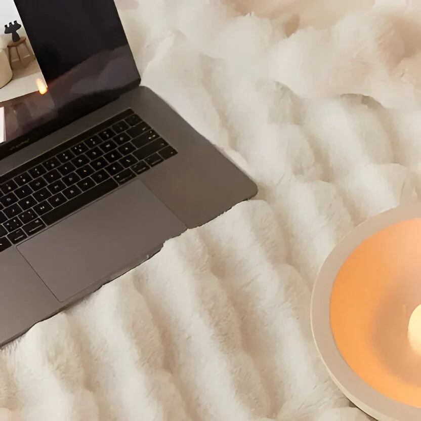 All-Season Blanket with Elegant Design - Image 13