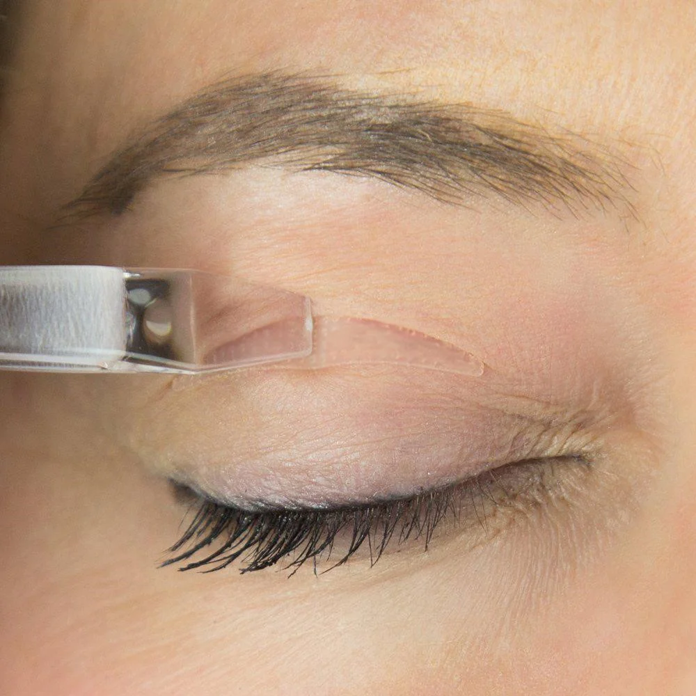 Anti-Aging Eyelid Tape (Contains 100 Strips) - Image 3
