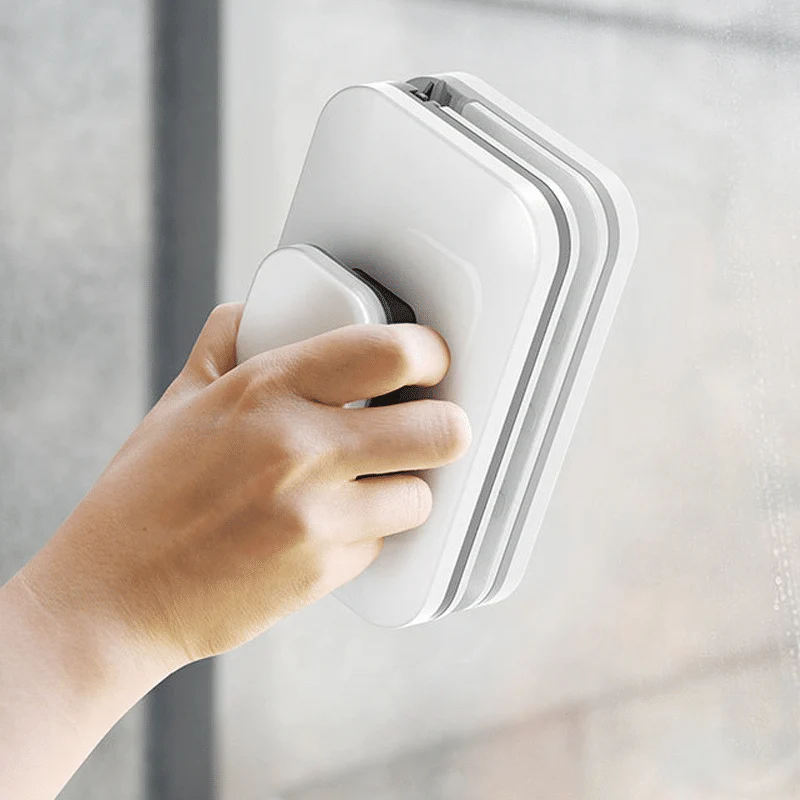 Automatic Double-sided Magnetic Window Cleaner - Image 6