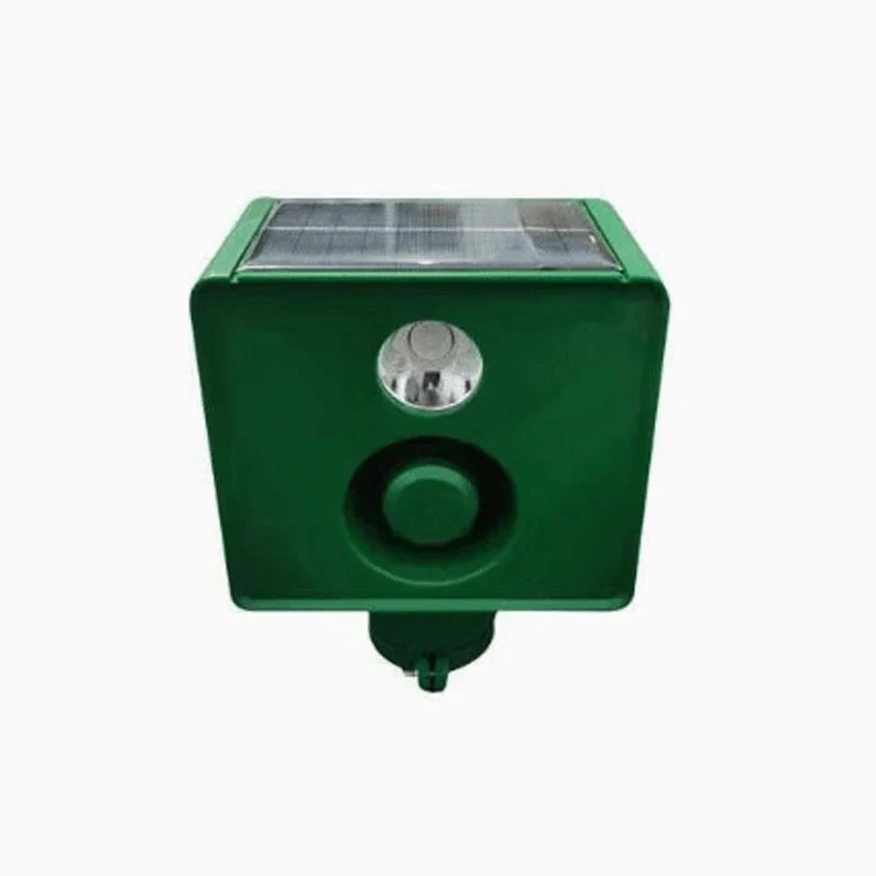 Beast Repellent Solar Warning Lights - Image 10