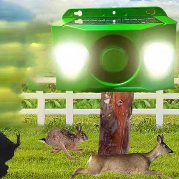 Beast Repellent Solar Warning Lights - Image 2