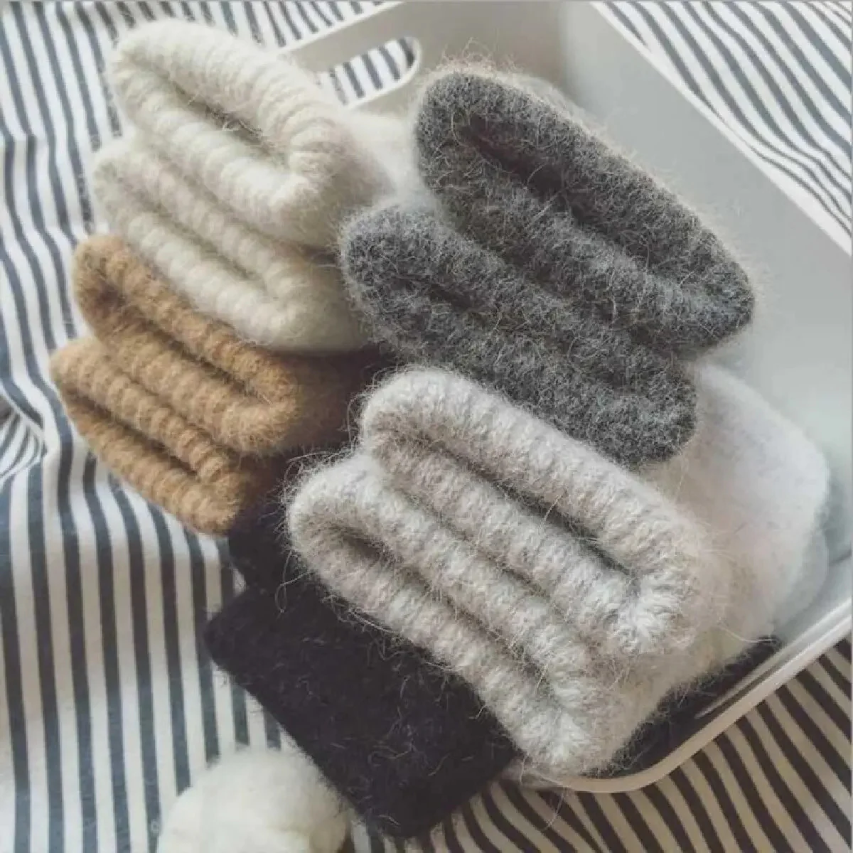 Cashmere Knit Mittens Winter for Women - Image 3