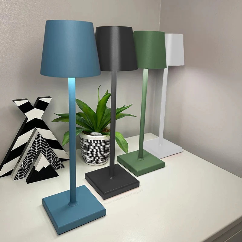 Contemporary Cordless Modern Table Lamp - Image 3