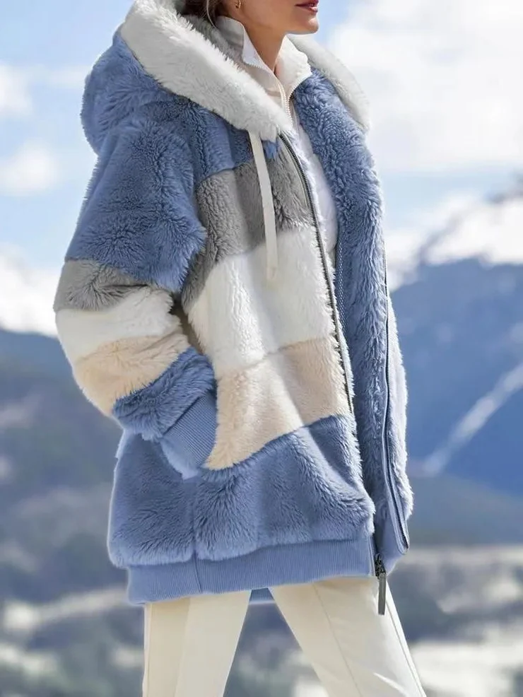 Contrasting Lamb Wool Padded Coat - Image 2