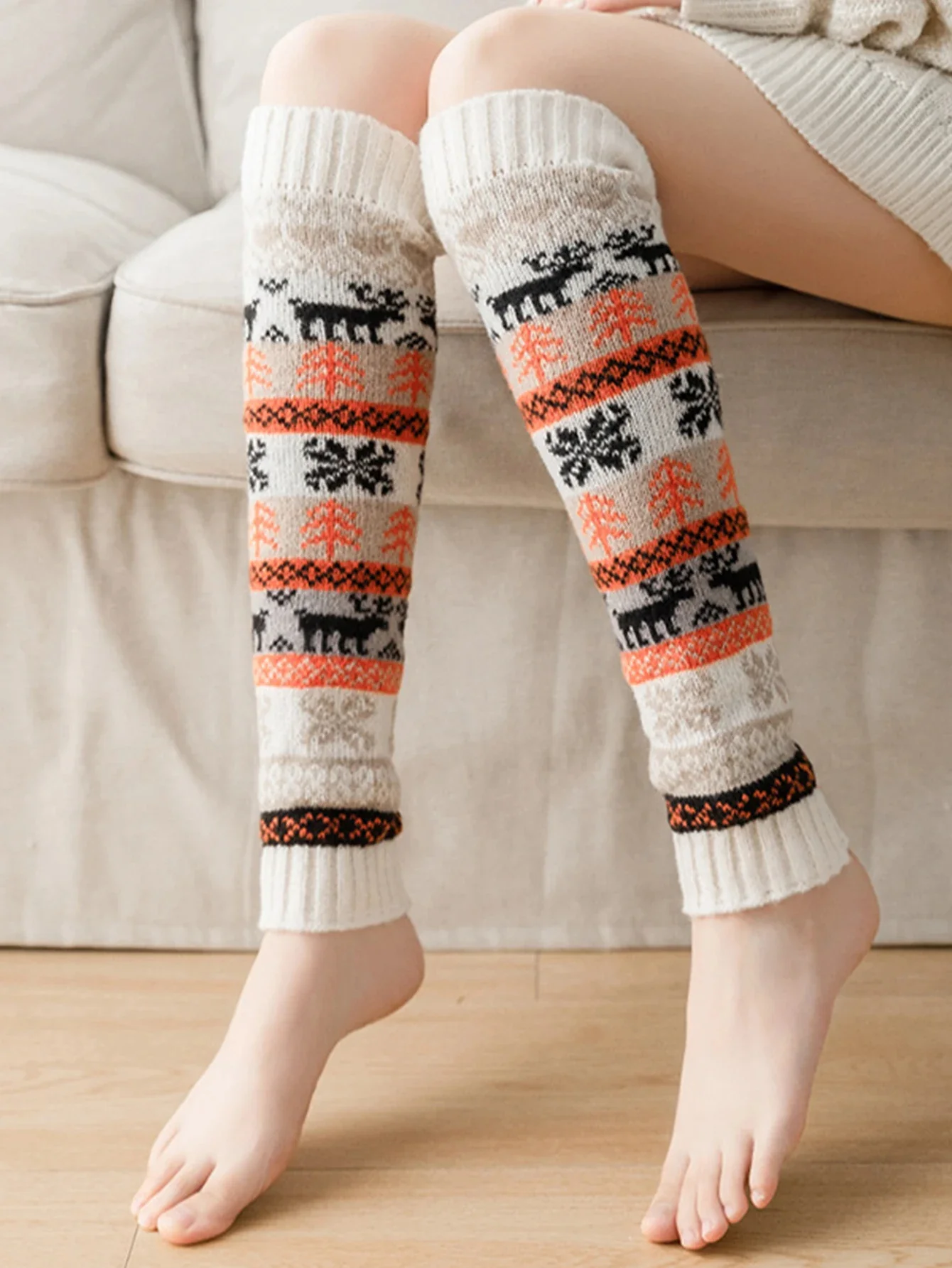 Cozy Knit Leg Warmer for Fall and Winter - Image 10