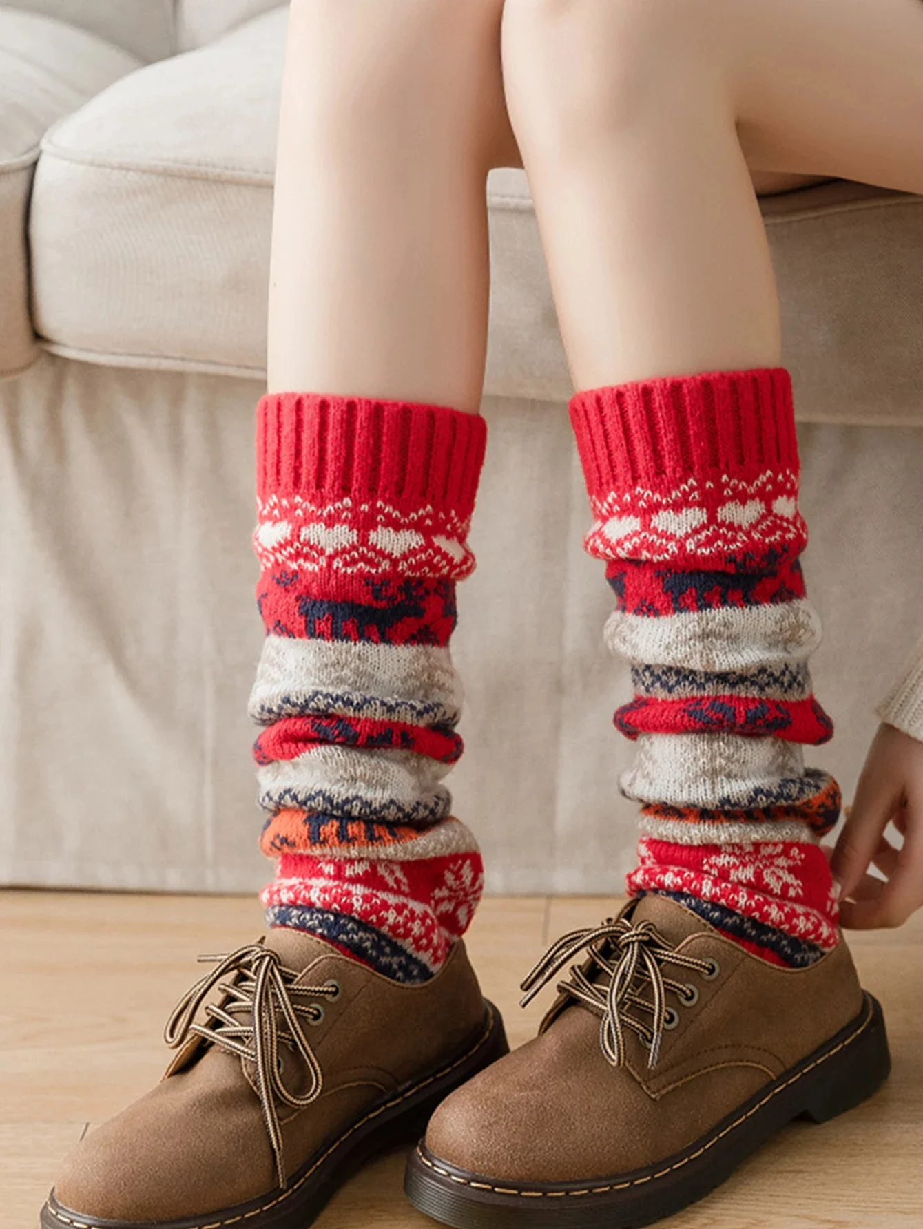 Cozy Knit Leg Warmer for Fall and Winter - Image 9