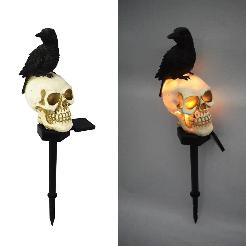 Halloween Skeleton Head Solar Light - Image 3