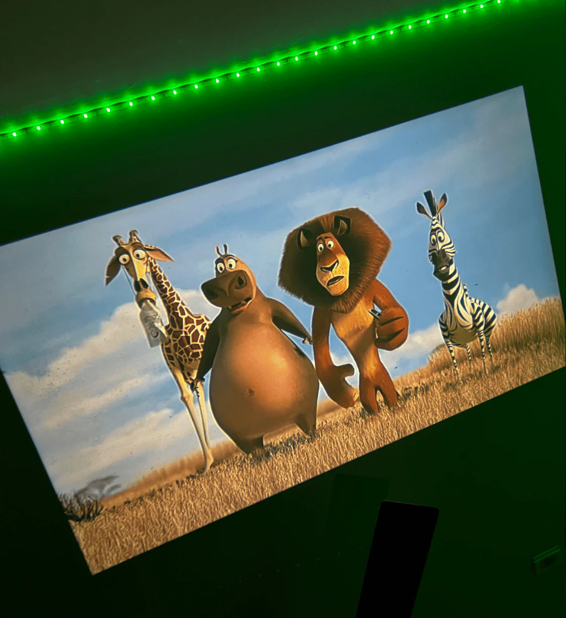 Mini Movie Projector - Image 8