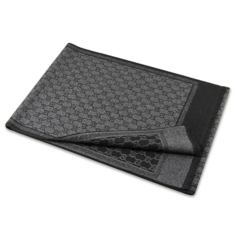 Luxury Cashmere Feel Winter Scarf - Image 2