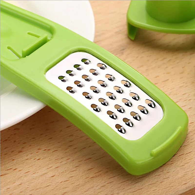 Manual Mini Garlic Press and Crusher - Image 3