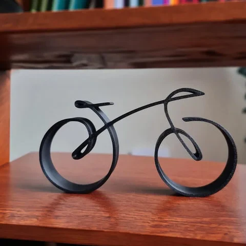 Minimalistic Bicycle Sculpture Wire Framed Style - Image 2