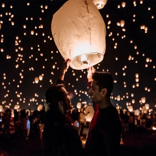 Multicolour Lanterns - Image 3