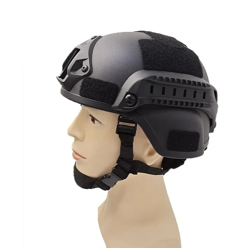 Outdoor Game Tactical Helmet - Image 3