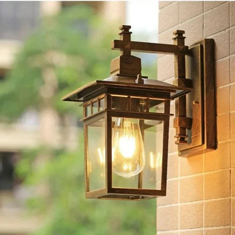 Outdoor Wall Light - Image 4