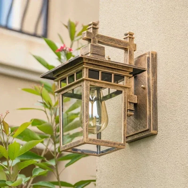 Outdoor Wall Light - Image 5