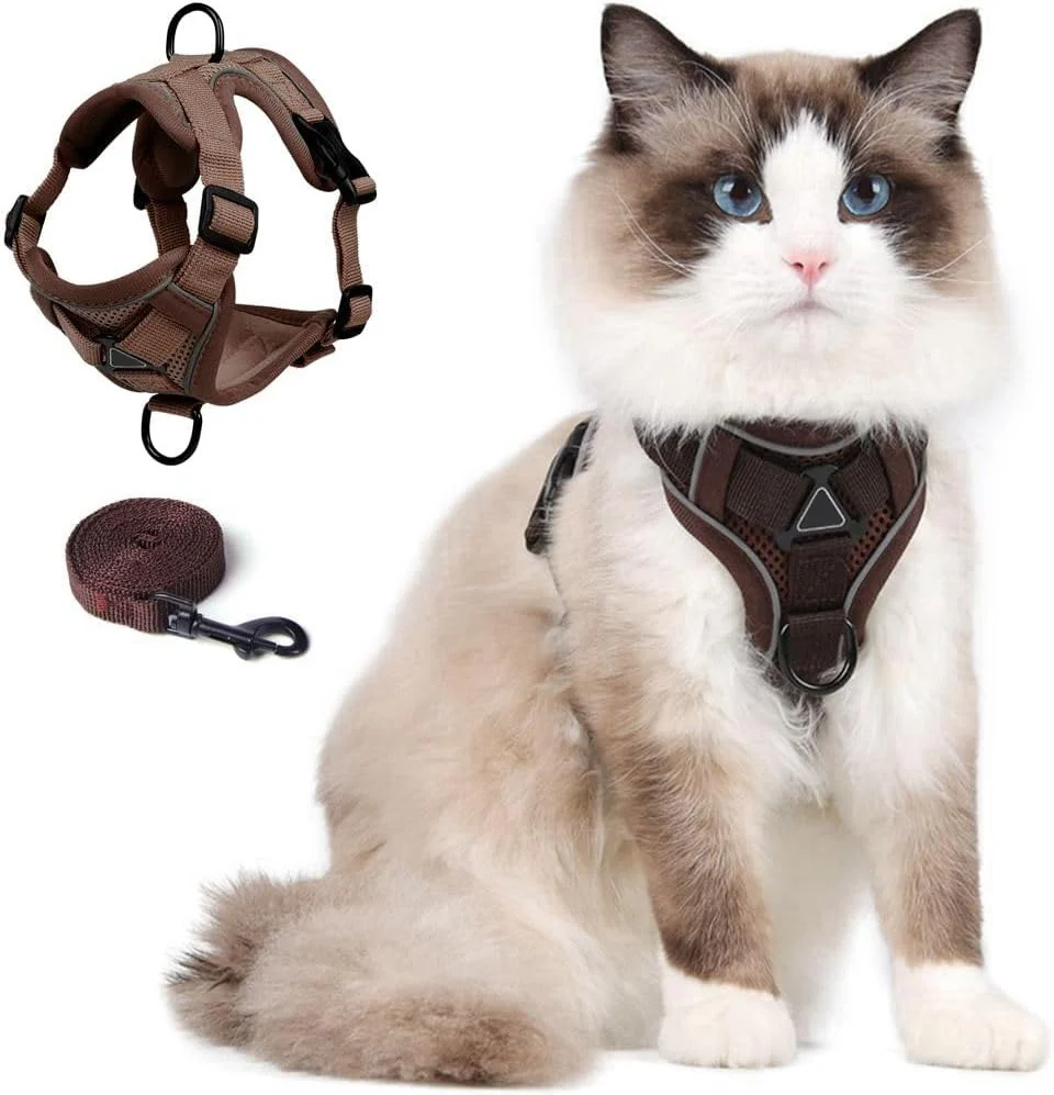 Reflective Cat Harness and Leash Set - Image 9