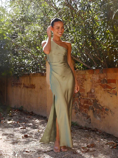 Sexy asymmetrical slit dress - Image 2