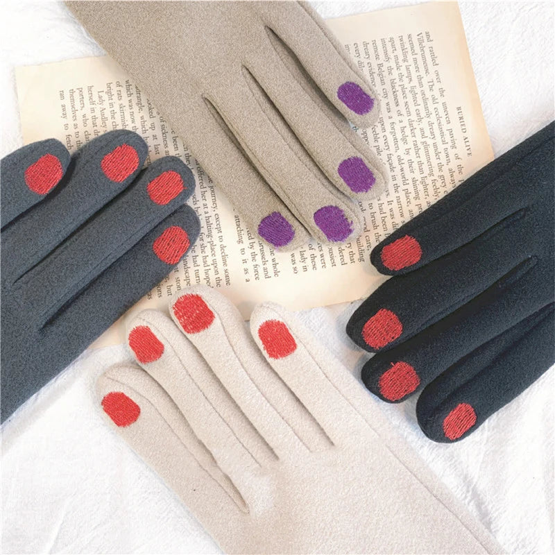 Touch Screen Winter Gloves with Nail Polish Design - Image 3