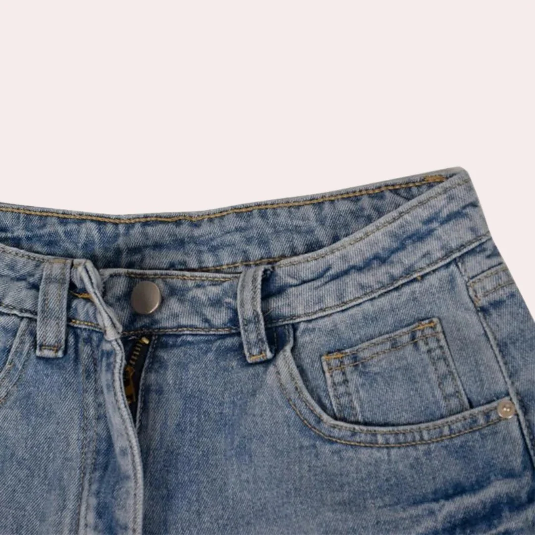 Trendy Denim Shorts for Women - Image 4