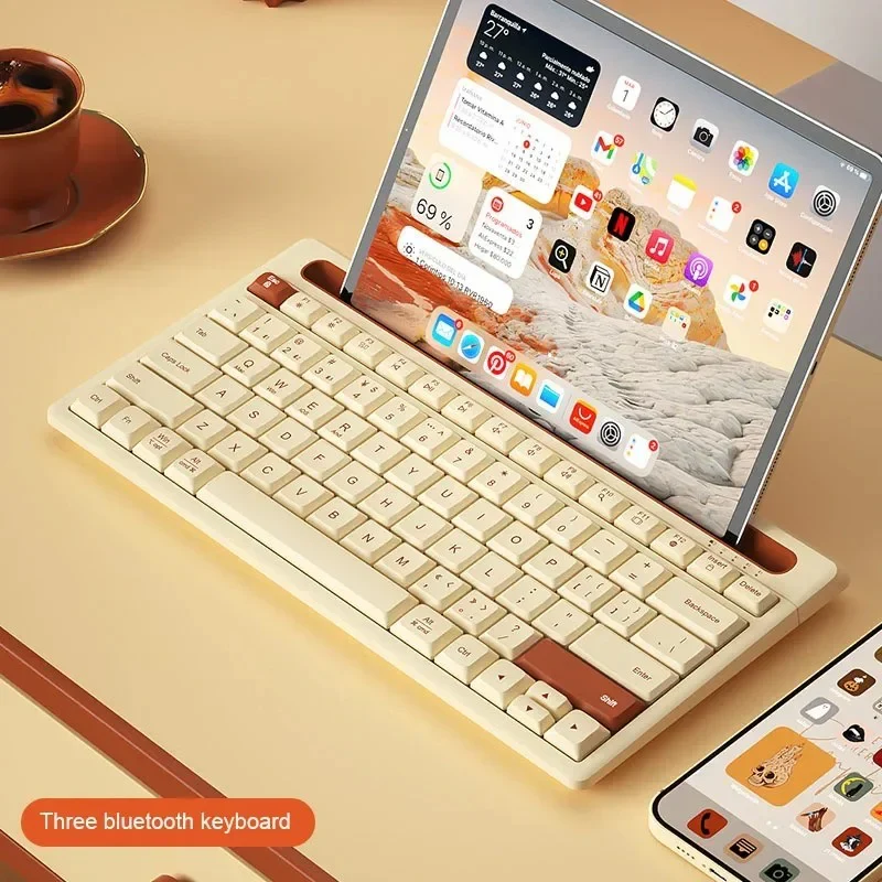 Wireless Bluetooth Tablet Keyboard - Image 4
