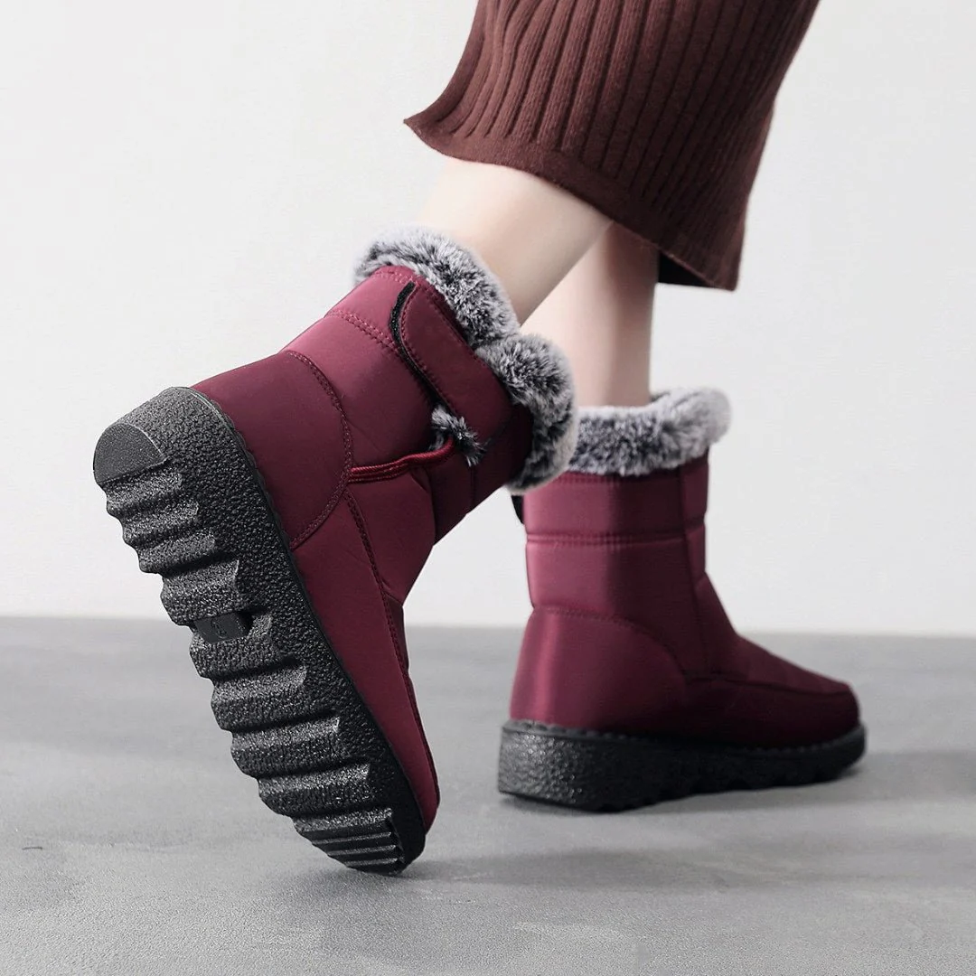 Womens Waterproof Heeled Snow Boot - Image 5