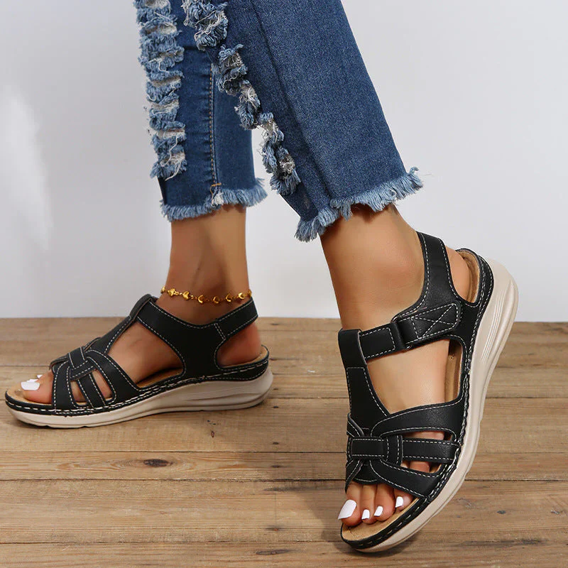 Women's orthopaedic sandals with Velcro - Image 2
