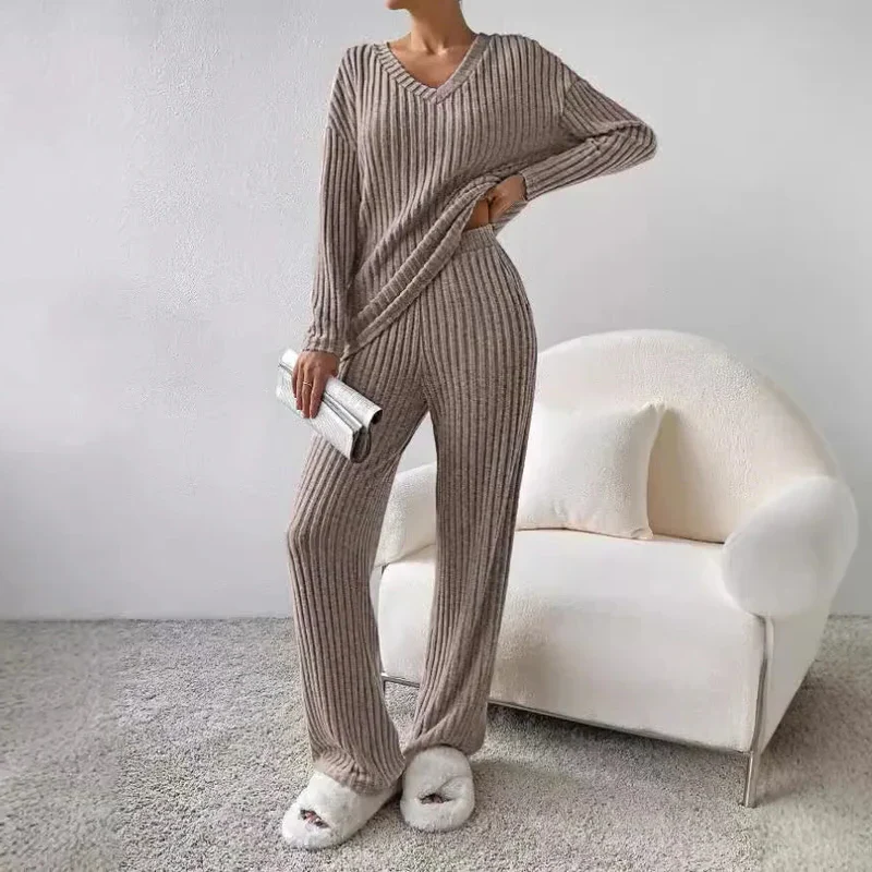 Women's two-piece winter set - Image 2