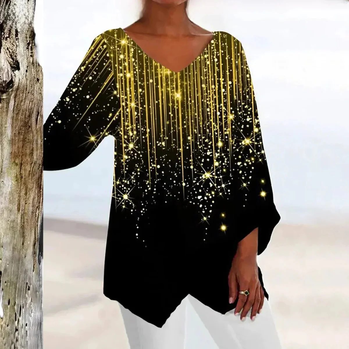Women's vintage V-neck top with elegant fit - Image 4