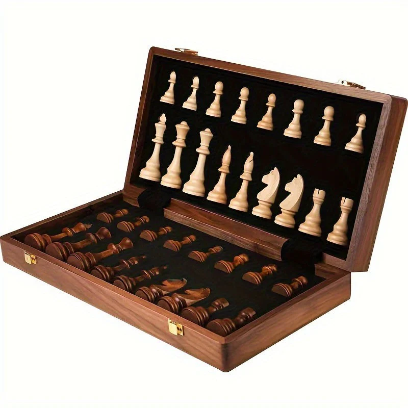 Wooden Chess Set - Image 3